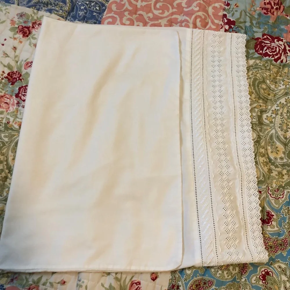 Pillowcase without filling